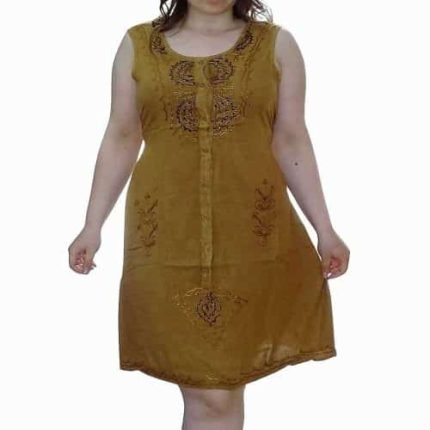 Barna Rövid Ruha Gombokkal