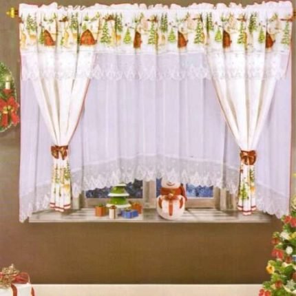 Bézs Függöny Karácsonyi Mintákkal